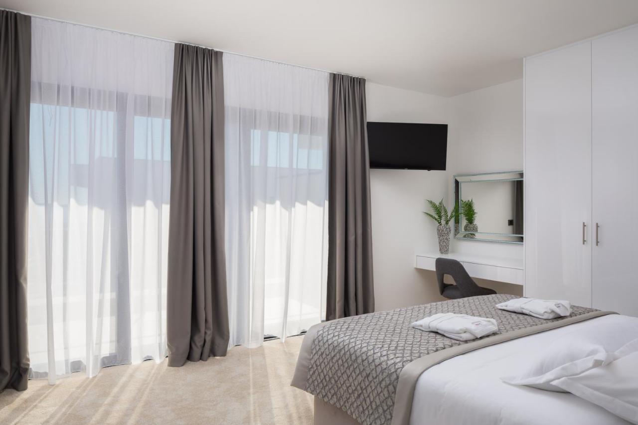 Luxury Apartments Baotic Trogir Zewnętrze zdjęcie