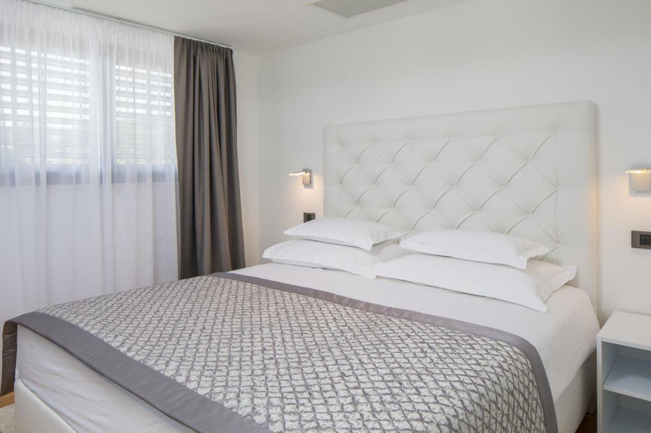 Luxury Apartments Baotic Trogir Zewnętrze zdjęcie